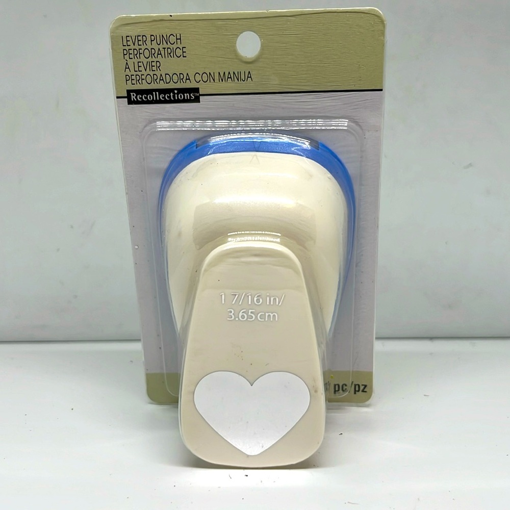 Recollections Heart Shaped Lever Punch